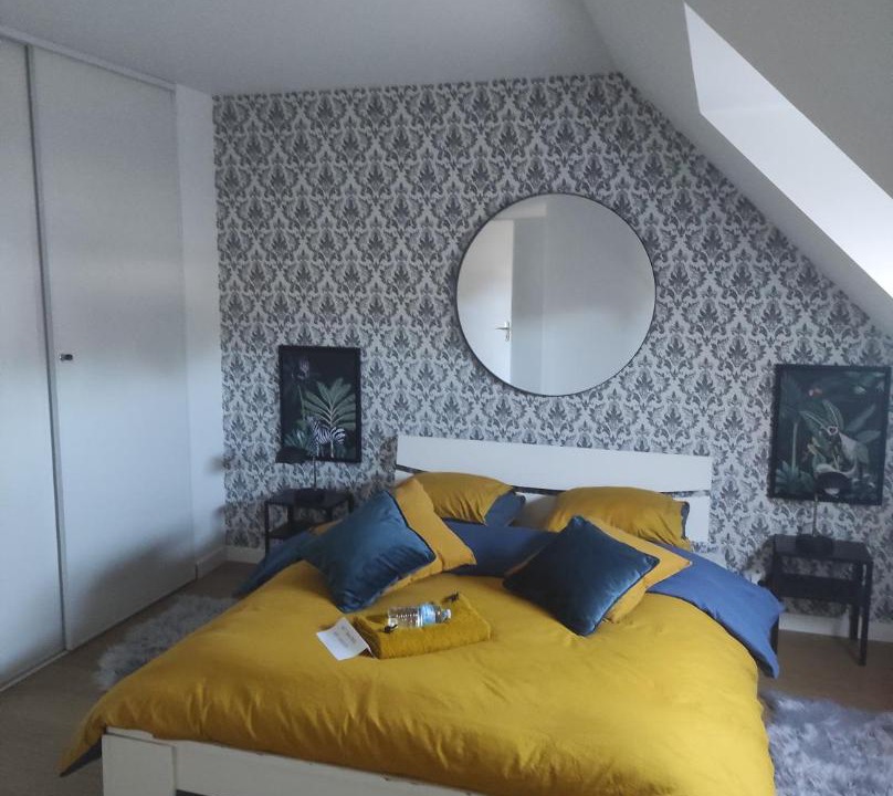 Photo of Others in Crevin