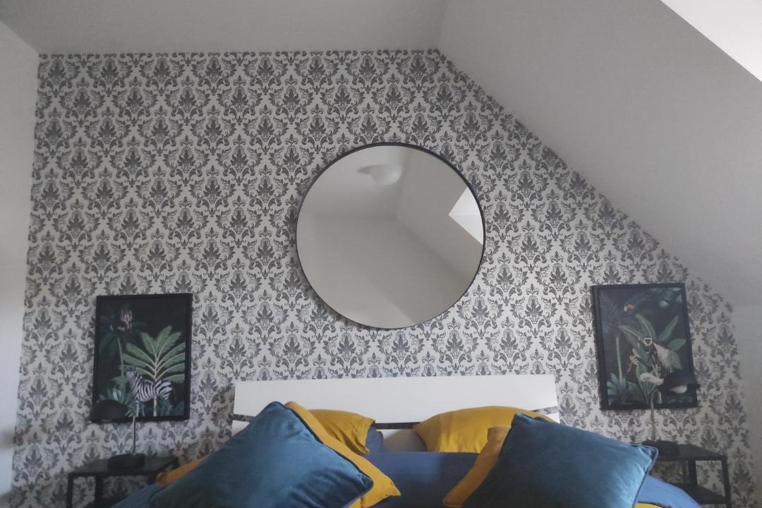 Photo of Others in Crevin