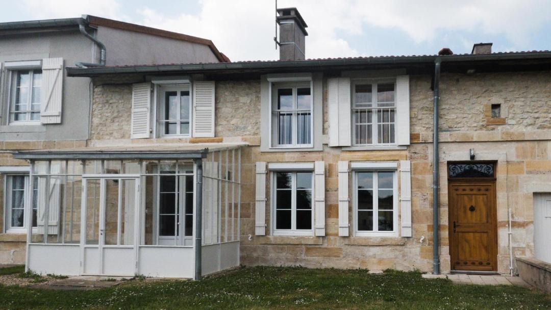 Photo of Others in Rarecourt