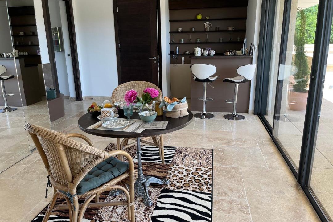 Photo of Others in Molleges