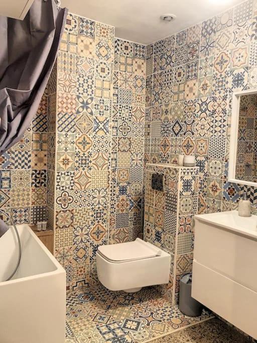 Photo of Bathroom in Gares