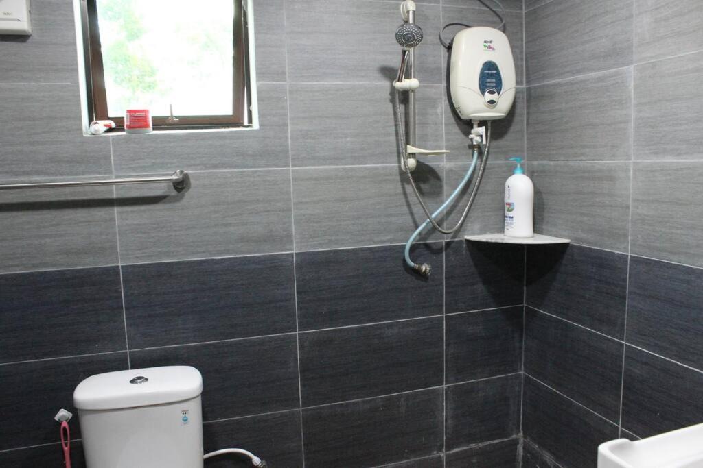 Photo of Bathroom in Kampung Kuala Dal