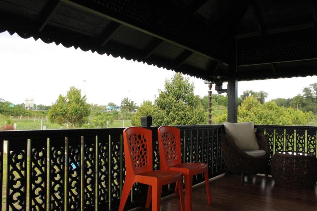 Photo of Patio Balcony in Kampung Kuala Dal