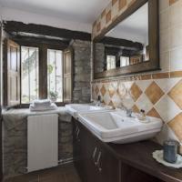 Photo of Bathroom in Abena