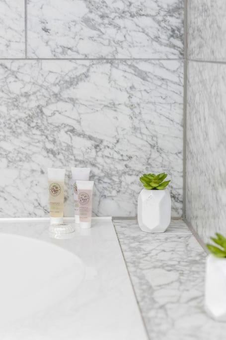 Photo of Bathroom in Brompton & Hans Town