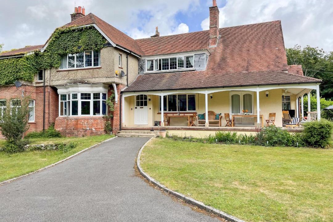 Photo of Buildings in Holworth