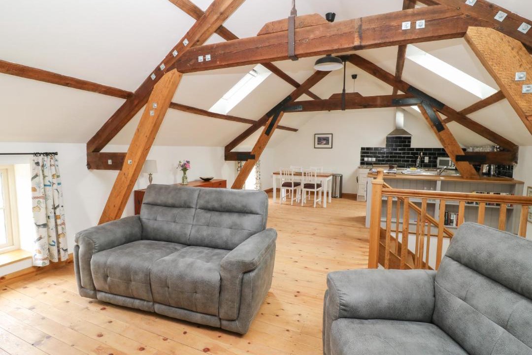 Photo of Others in Storwood