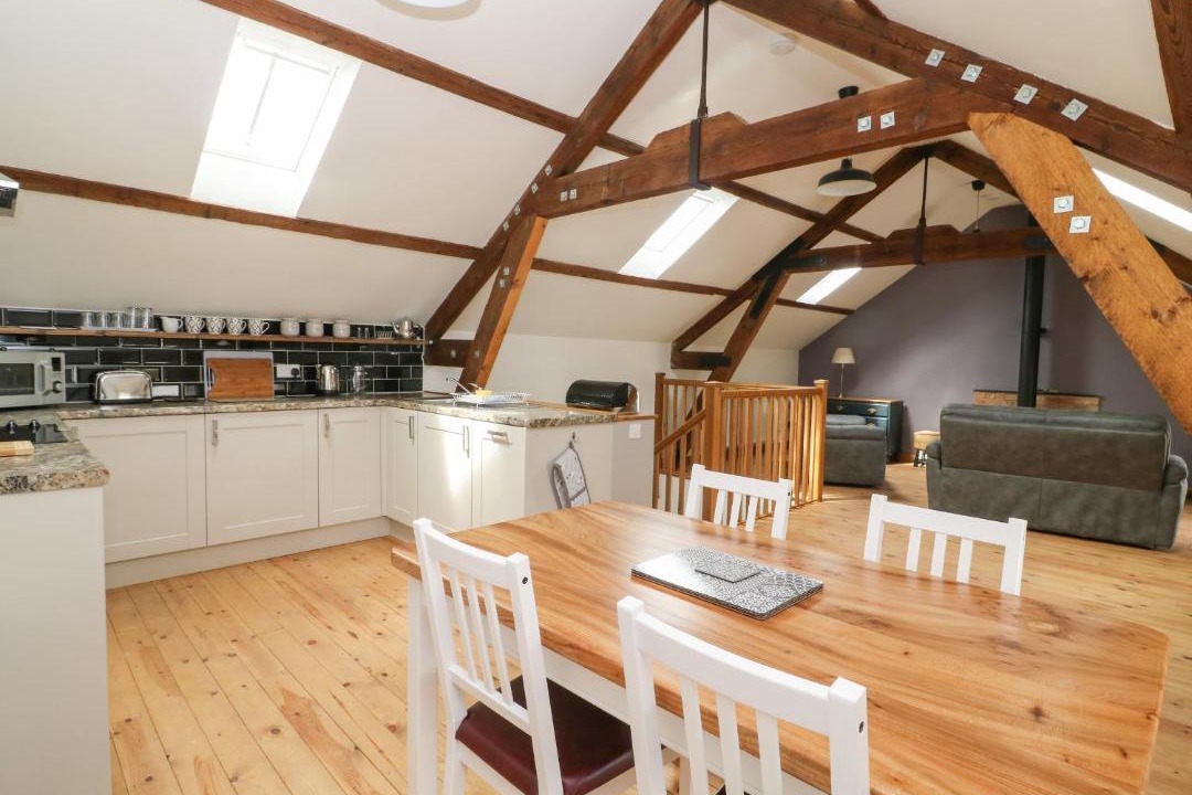 Photo of Others in Storwood