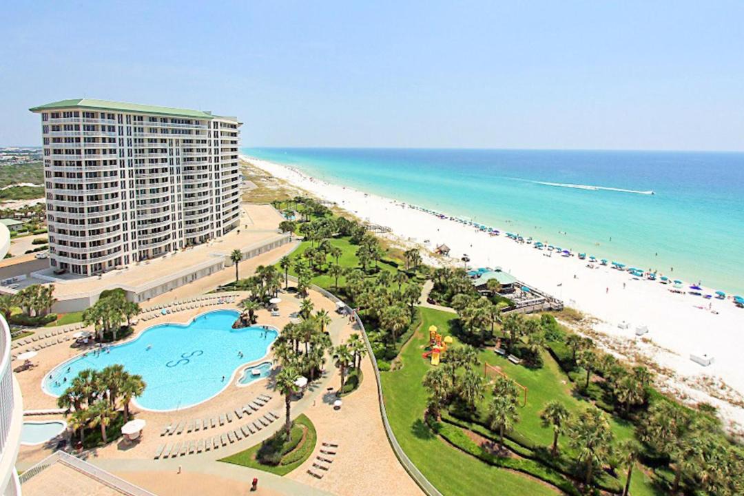 Photo of Others in Destin