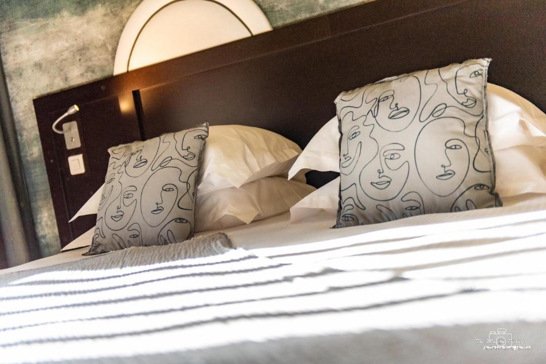 Photo of Others in Pierre-Percee