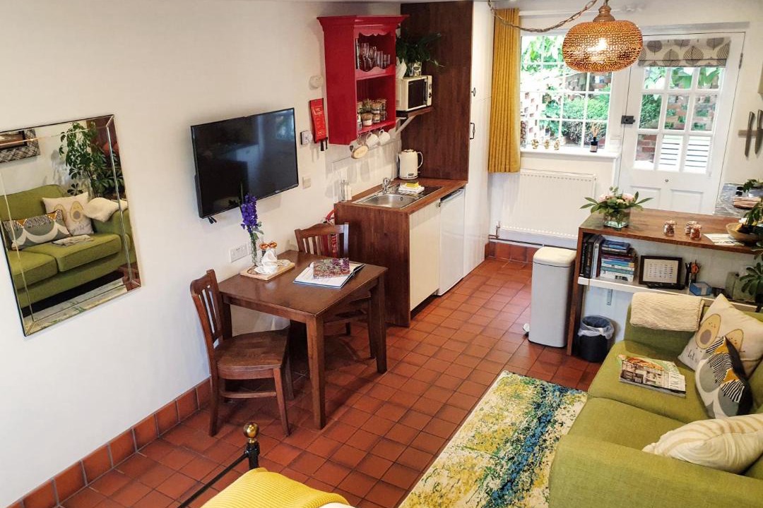 Photo of Others in Fairseat