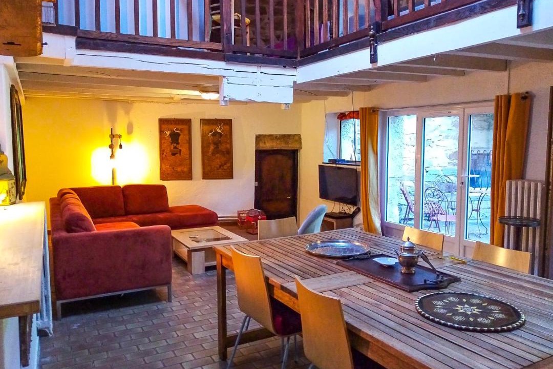 Photo of Livingroom in Favars