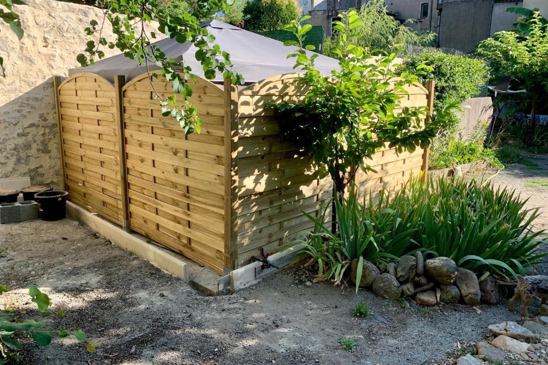 Photo of Buildings in Besseges