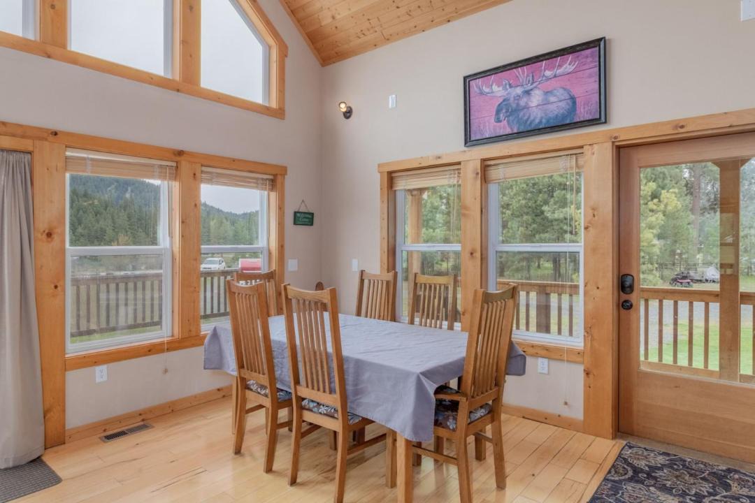 Photo of Livingroom in Plain