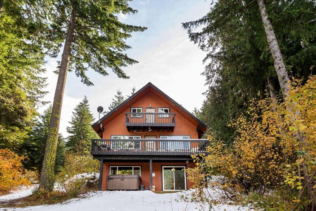 Photo of Buildings in Leavenworth
