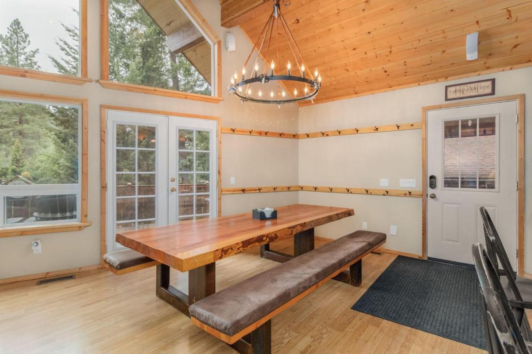 Photo of Livingroom in Leavenworth