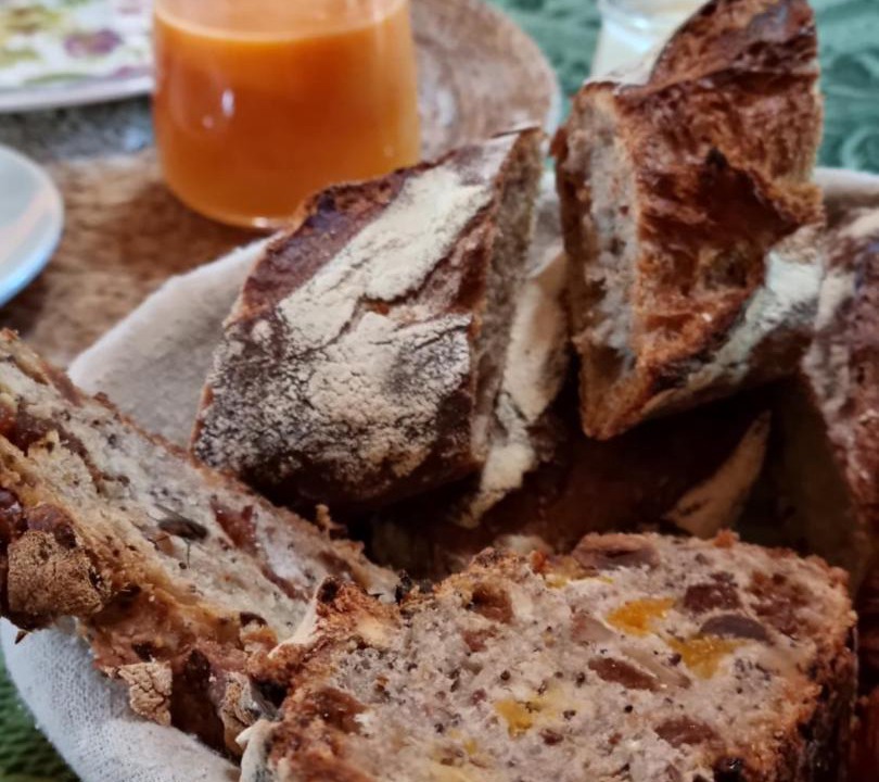 Photo of Others in Ige