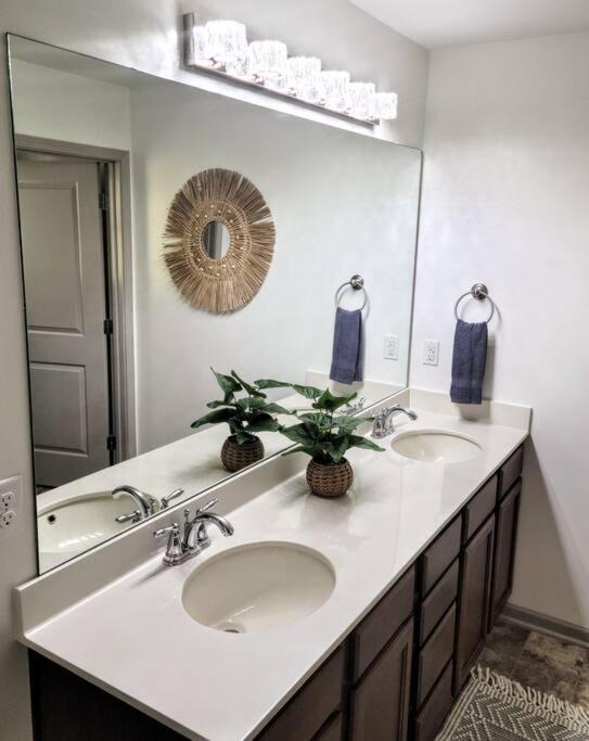 Photo of Others in Acworth