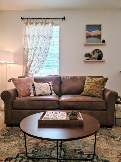 Photo of Livingroom in Acworth