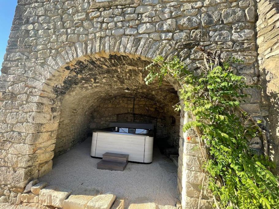 Photo of Others in Saint-Just-et-Vacquieres