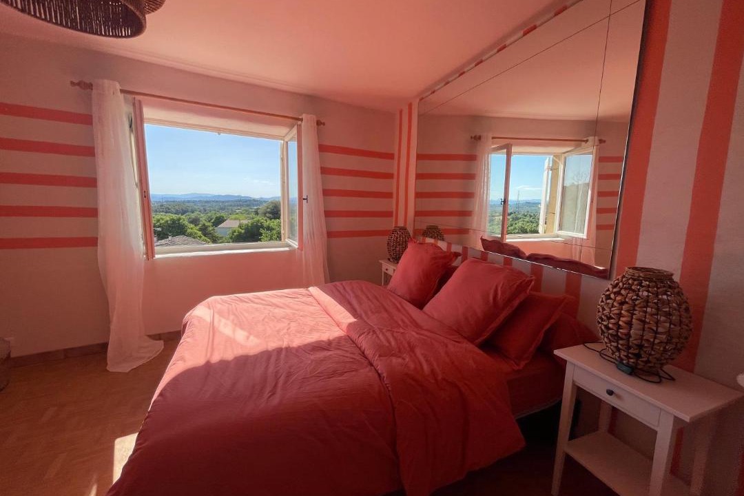 Photo of Others in Saint-Just-et-Vacquieres