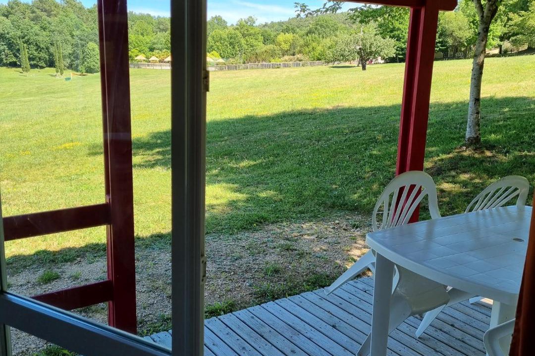 Photo of Others in Cornille