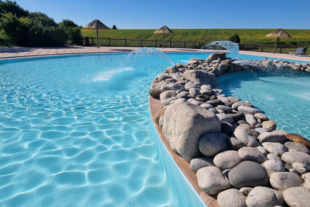 Photo of Others in Cornille