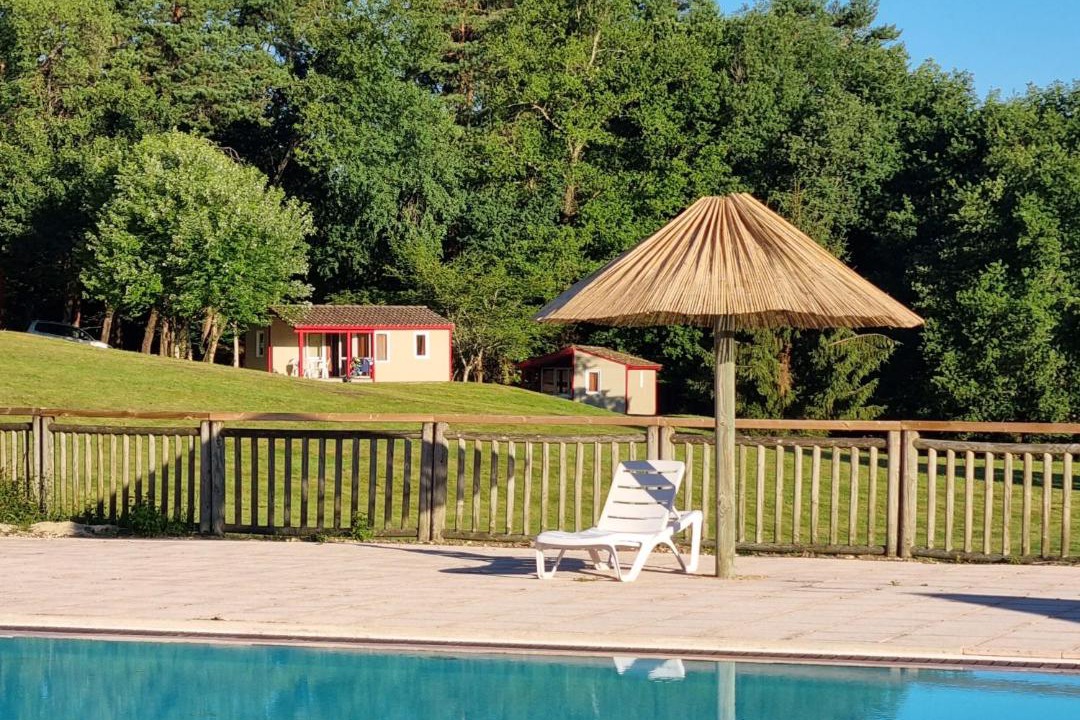 Photo of Others in Cornille