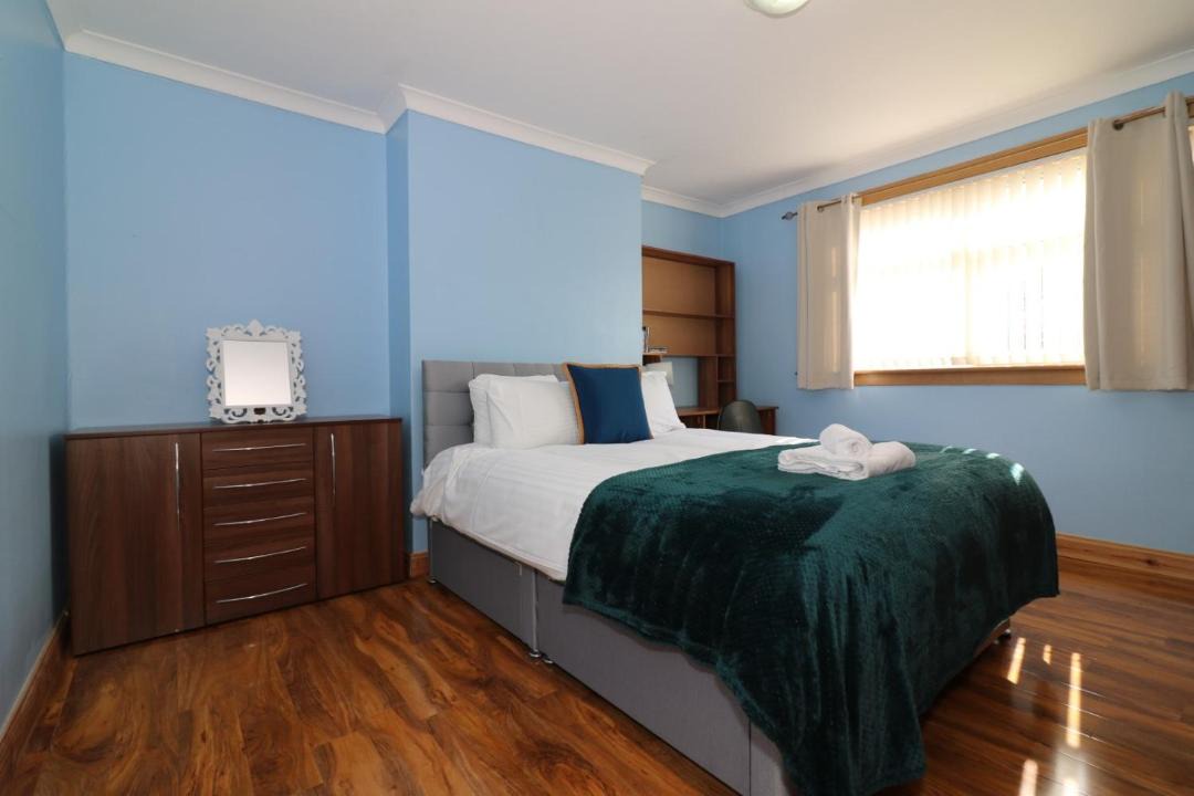 Photo of Bedroom in Pollokshields