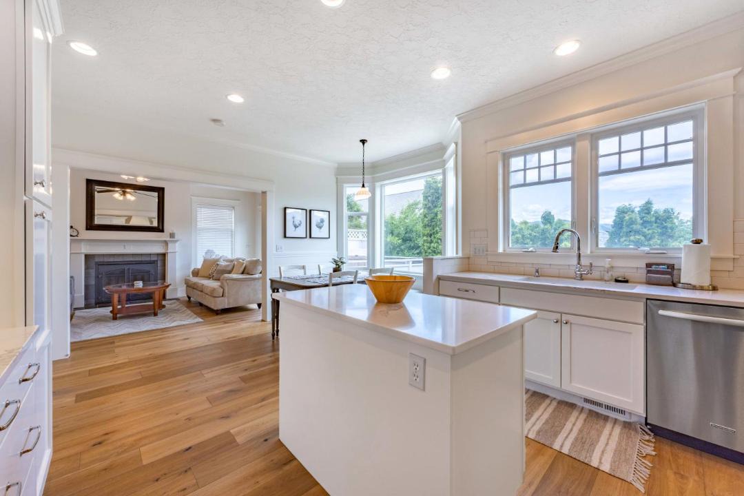 Photo of Others in Hood River