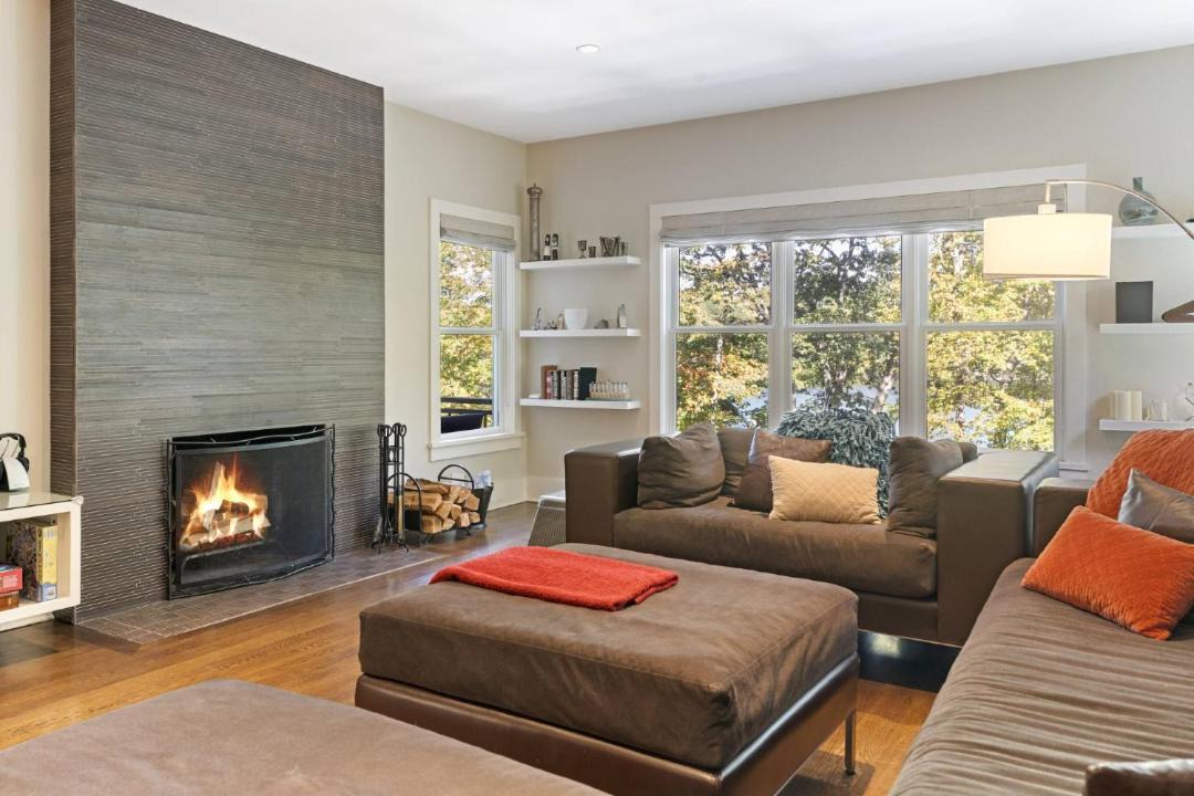 Photo of Others in Newtown