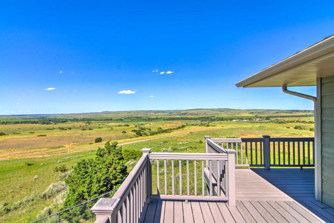 Photo of Patio Balcony in Sweet Grass County