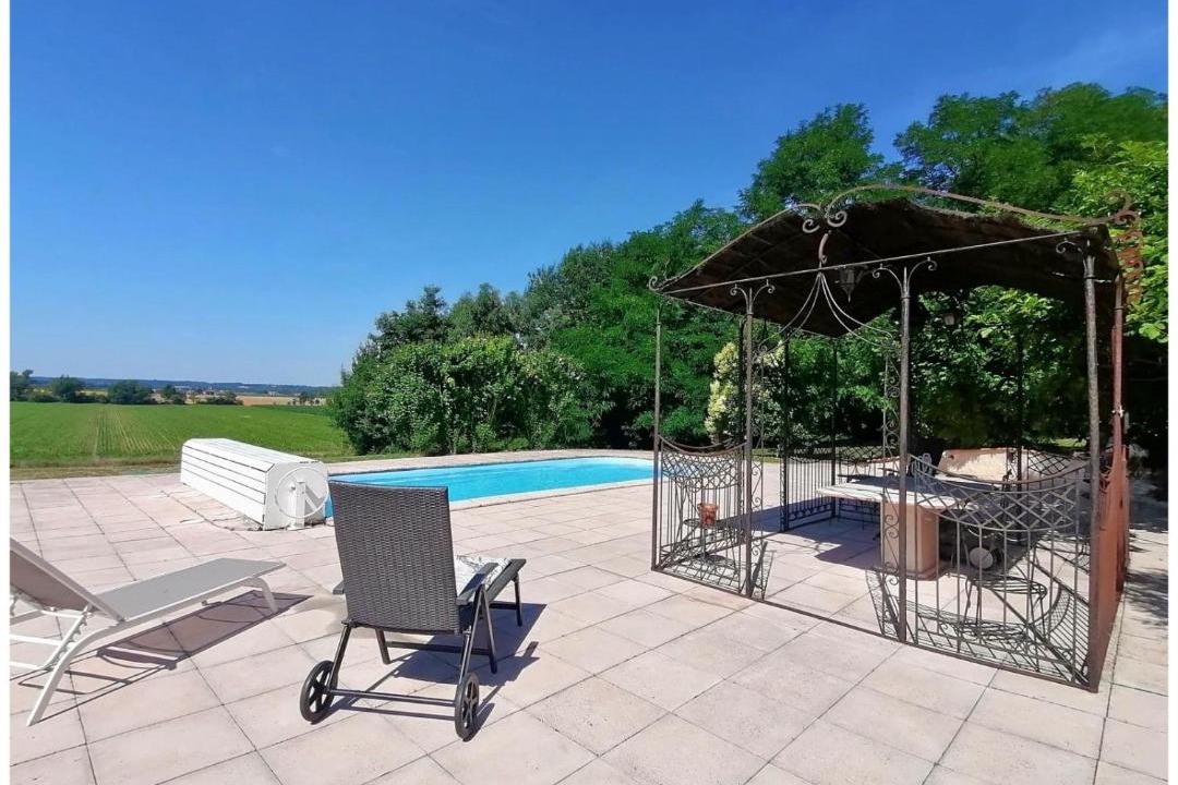 Photo of Patio Balcony in Castelsarrasin