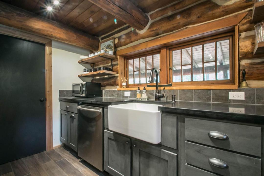 Photo of Kitchen in Ardenvoir