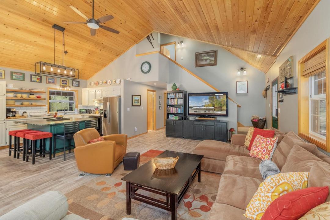 Photo of Livingroom in Leavenworth