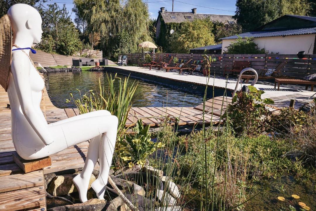 Photo of Others in Livry