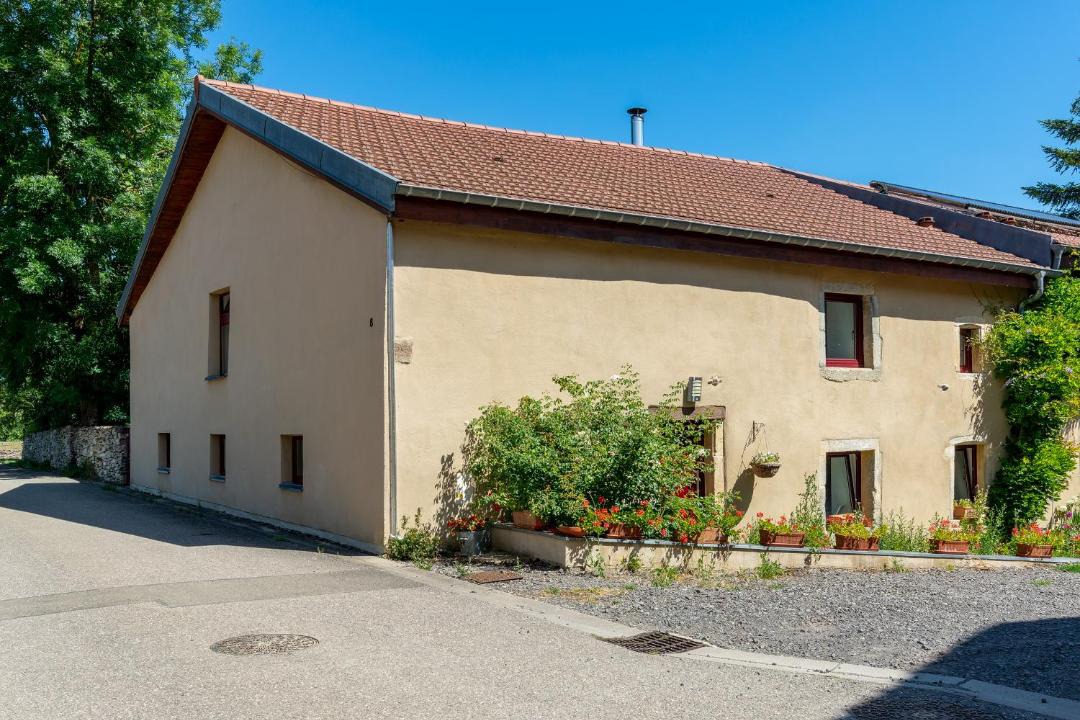 Photo of Others in Raville