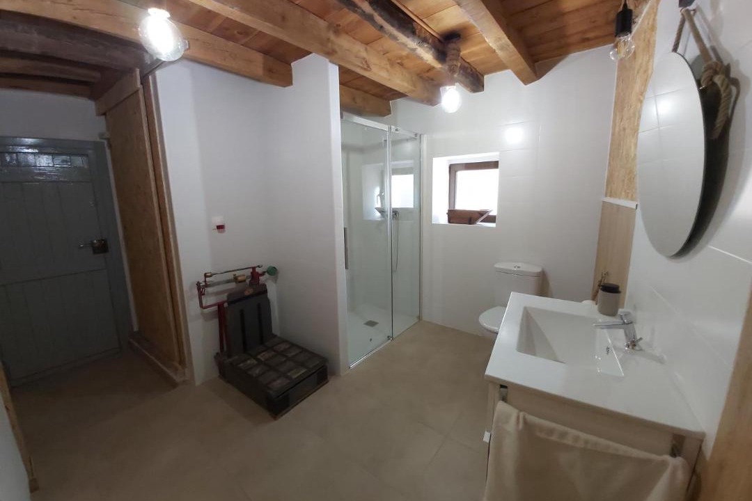 Photo of Bathroom in Viana de Duero