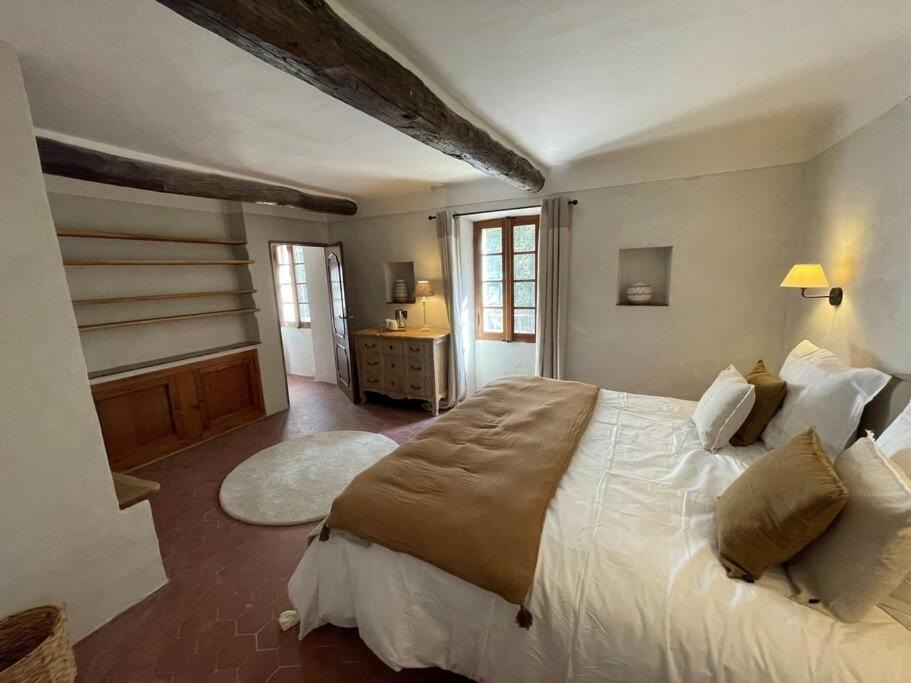 Photo of Bedroom in Les Baraques