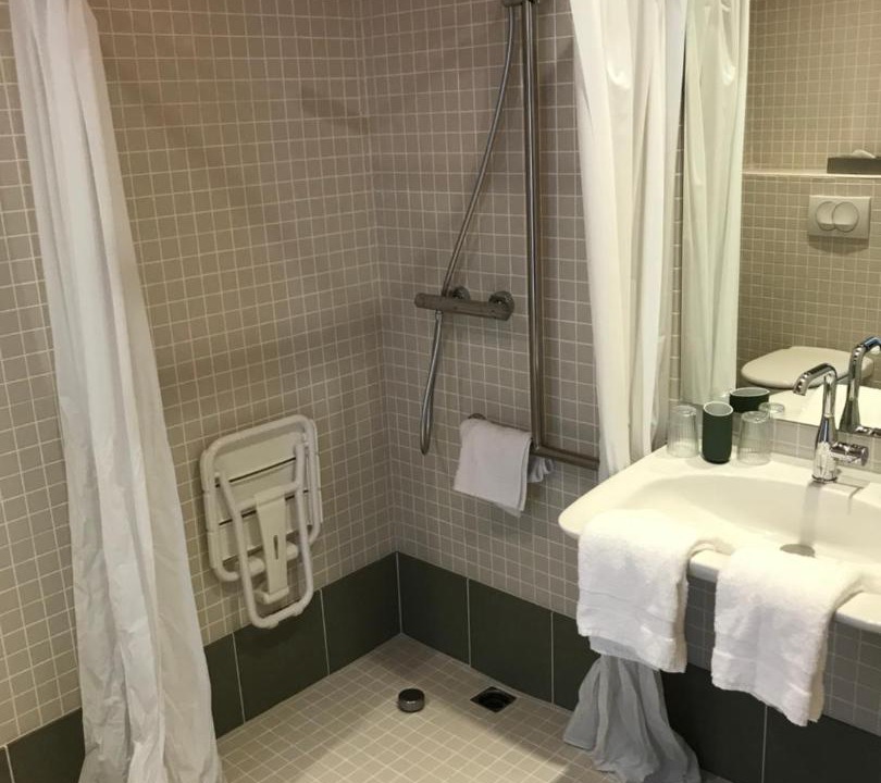 Photo of Bedroom in Pierre-Percee