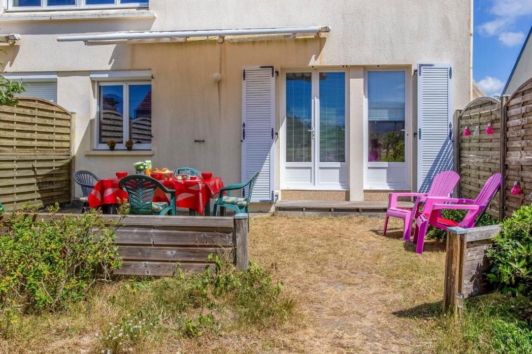 Photo of Others in Denneville