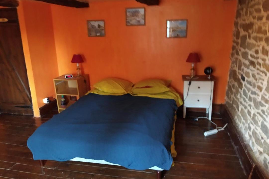 Photo of Bedroom in Lanhelin