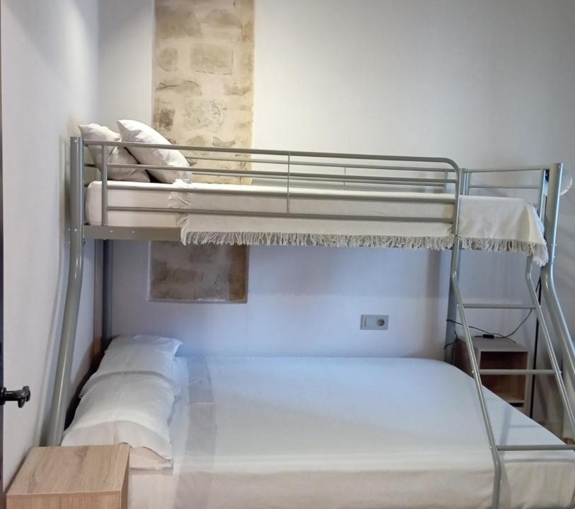 Photo of Bedroom in Armananzas
