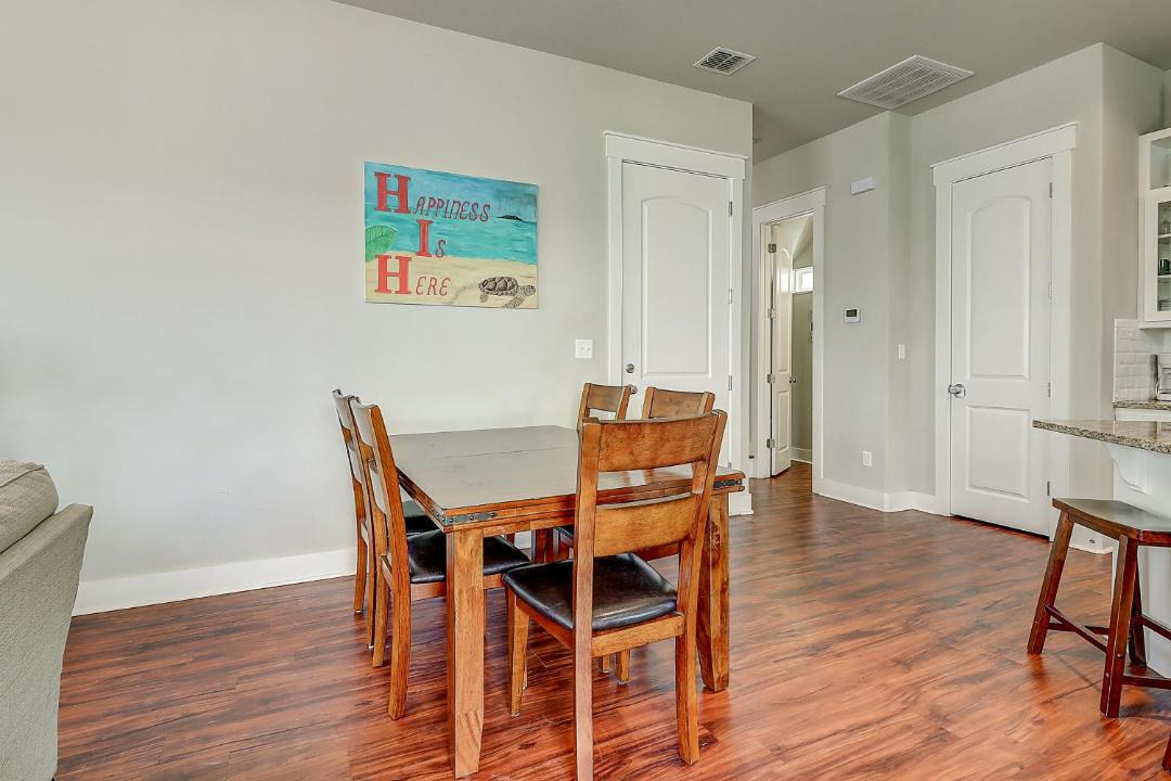 Photo of Others in Sailhouse
