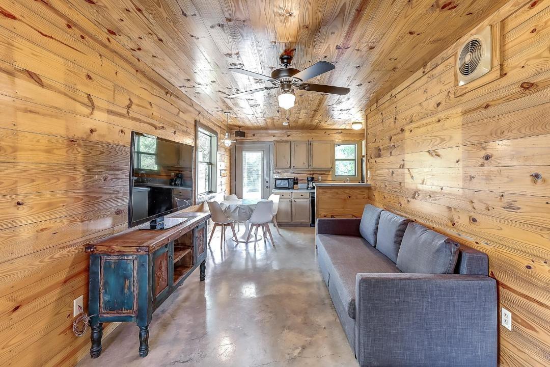 Photo of Livingroom in Aransas Pass
