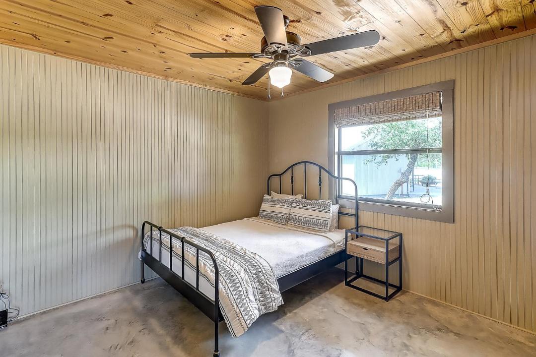 Photo of Bedroom in Aransas Pass