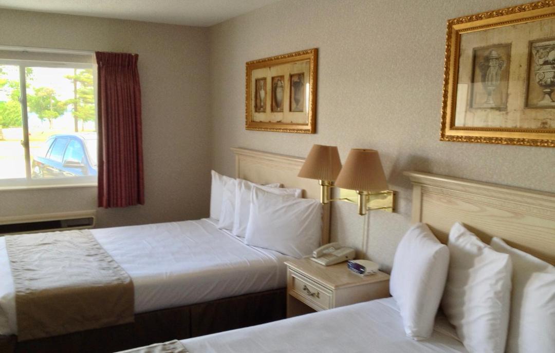 Photo of Bedroom in Mackinaw City