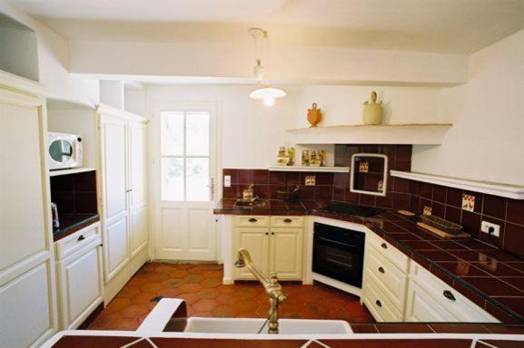 Photo of Kitchen in Entrecasteaux
