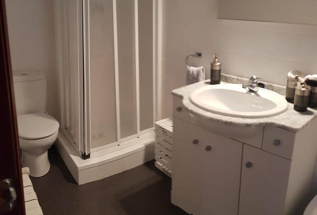 Photo of Bathroom in Creixell