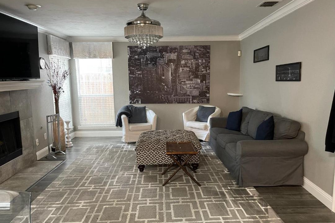 Photo of Livingroom in Flower Mound